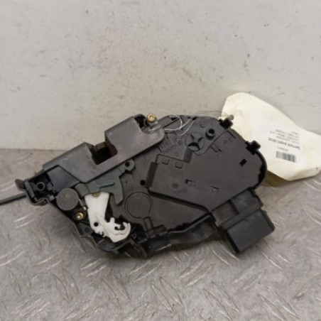 Serrure avant droit VOLVO V 50