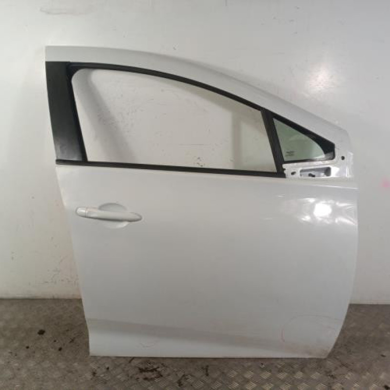 Porte avant droit RENAULT ZOE 1 Porte avant droit RENAULT ZOE 1