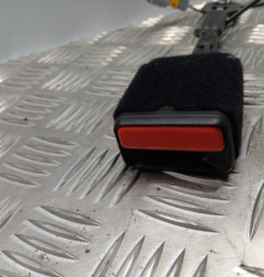 Attache ceinture avant droit PEUGEOT 2008 1