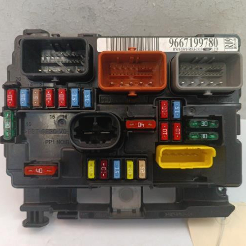 Boitier servitude moteur (BSM) CITROEN C3 2 Boitier servitude moteur (BSM) CITROEN C3 2