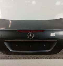 Malle/Hayon arriere MERCEDES CLASSE E 211 Photo n°1