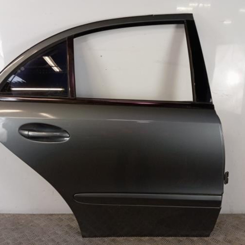 Porte arriere droit MERCEDES CLASSE E 211