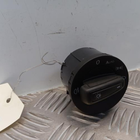 Commande de phare VOLKSWAGEN POLO 6