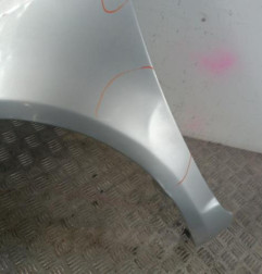 Aile avant gauche TOYOTA YARIS 1 Photo n°3