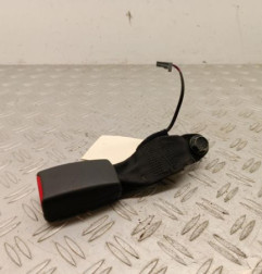 Attache ceinture arriere gauche RENAULT CAPTUR 1