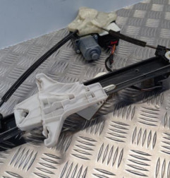 Leve vitre electrique arriere droit VOLKSWAGEN POLO 6 Photo n°3