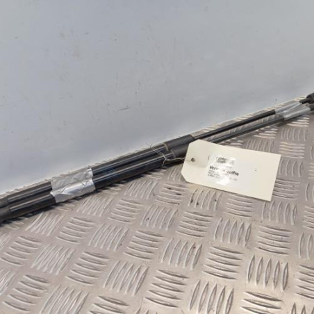 Verin de coffre VOLKSWAGEN POLO 6