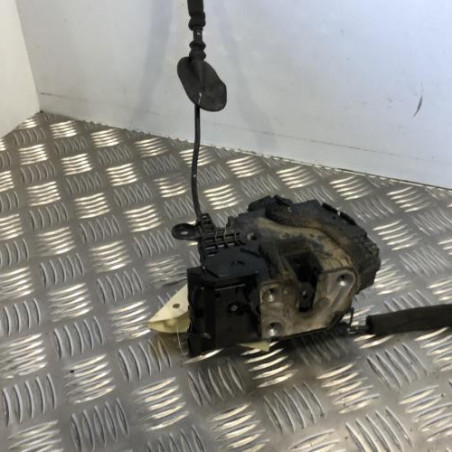 Serrure avant droit RENAULT CAPTUR 1