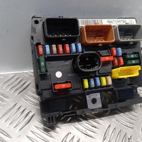 Boitier servitude moteur (BSM) PEUGEOT 207