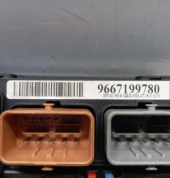 Boitier servitude moteur (BSM) PEUGEOT 207 Photo n°4