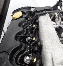 Moteur FIAT CROMA 2 Photo n°5