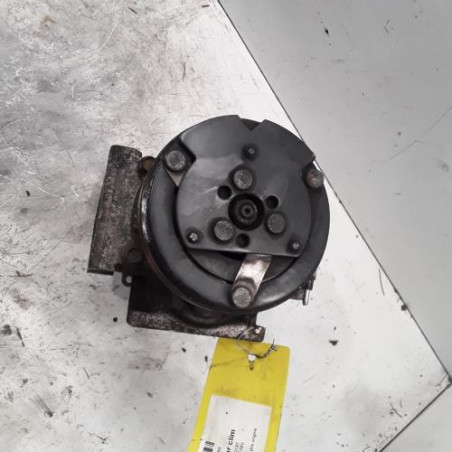 Compresseur clim RENAULT CLIO 2 Photo n°1