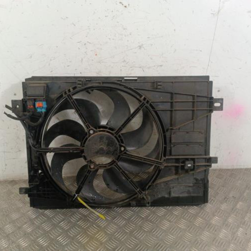 Moto ventilateur radiateur PEUGEOT 308 2 SW Moto ventilateur radiateur PEUGEOT 308 2 SW