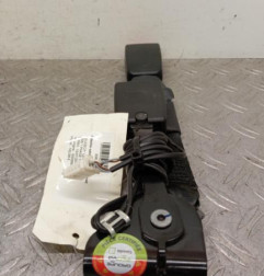 Attache ceinture arriere droit PEUGEOT 3008 1