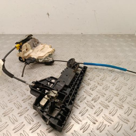 Serrure avant droit AUDI A4 3