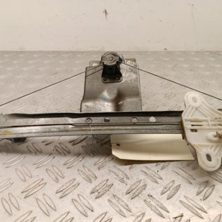 Leve vitre mecanique arriere droit RENAULT CLIO 4