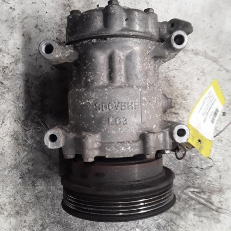Compresseur clim RENAULT CLIO 2