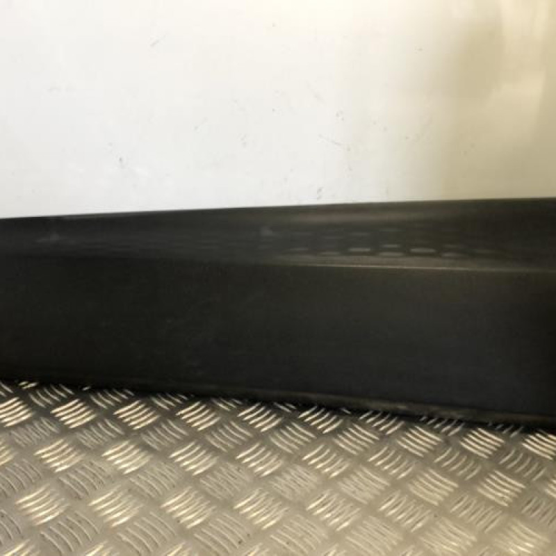 Baguette de porte avant gauche RENAULT CAPTUR 1 Baguette de porte avant gauche RENAULT CAPTUR 1