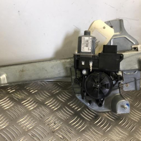 Leve vitre electrique avant droit PEUGEOT 2008 1 Photo n°1