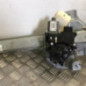 Leve vitre electrique avant droit PEUGEOT 2008 1