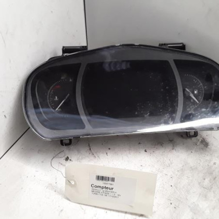 Compteur RENAULT MEGANE 4 Photo n°1