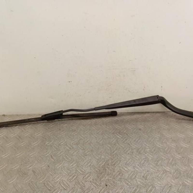 Bras essuie glace avant gauche RENAULT TWINGO 3