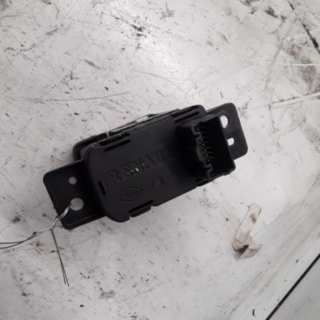 Poignee electrique frein a main RENAULT MEGANE 4