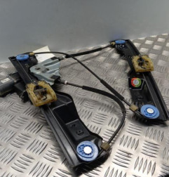Leve vitre electrique avant gauche OPEL ASTRA J Photo n°3