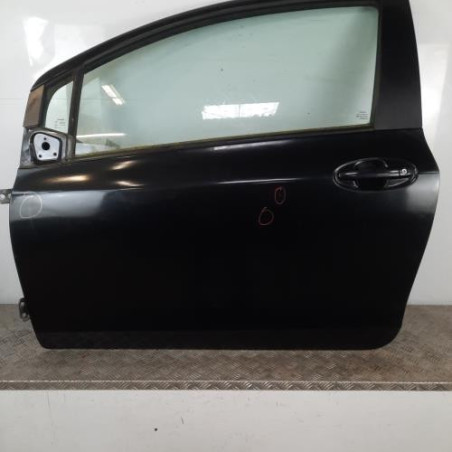 Porte avant gauche TOYOTA YARIS 2 Photo n°1