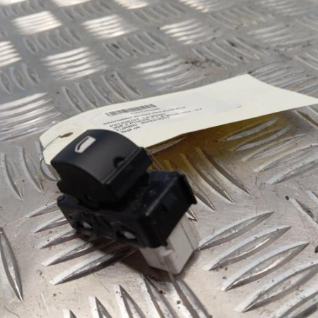 Interrupteur de leve vitre avant droit PEUGEOT 308 2