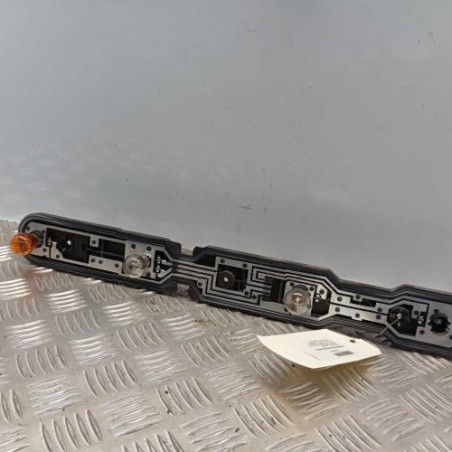 Platine feu arriere droit RENAULT MASTER 3