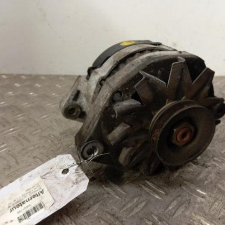 Alternateur RENAULT CLIO 1 Photo n°1