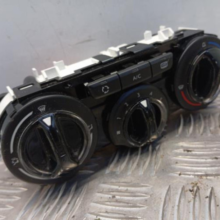 Commande chauffage PEUGEOT 2008 1
