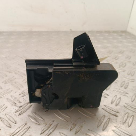 Serrure avant droit DACIA SANDERO 2