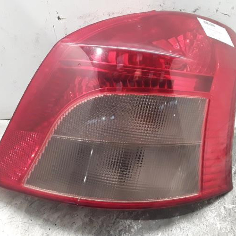 Feu arriere principal droit (feux) TOYOTA YARIS 2