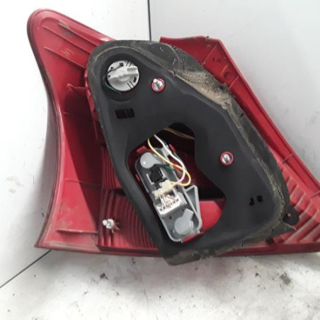 Feu arriere principal droit (feux) TOYOTA YARIS 2