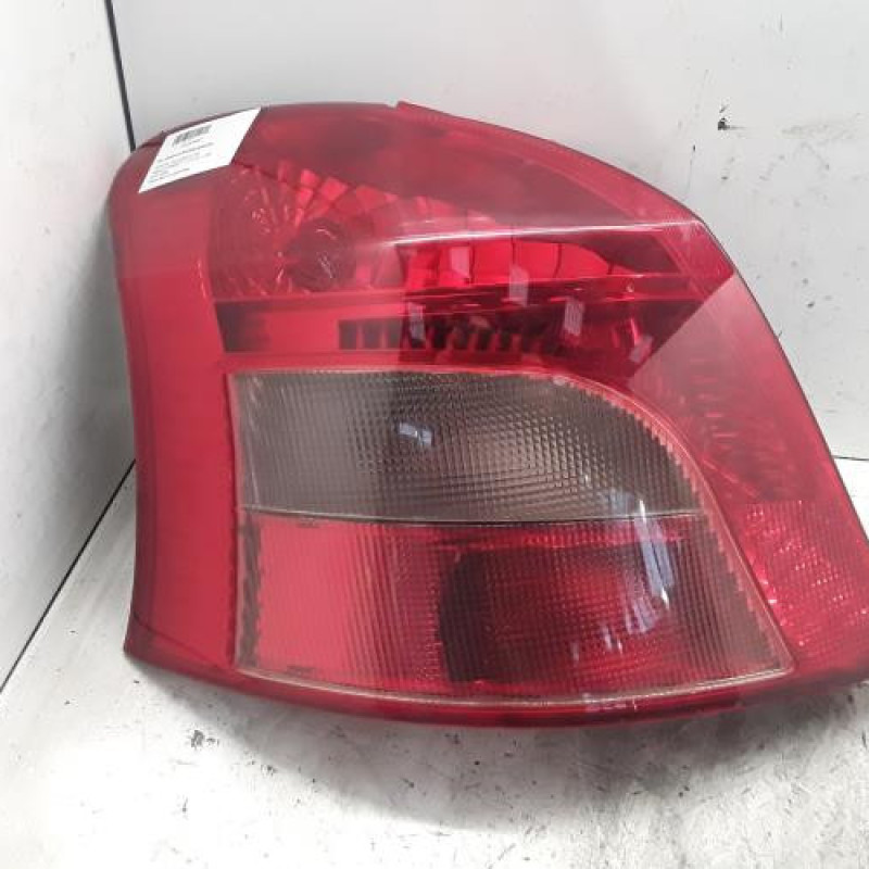 Feu arriere principal gauche (feux) TOYOTA YARIS 2