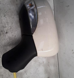 Retroviseur droit RENAULT CAPTUR 1