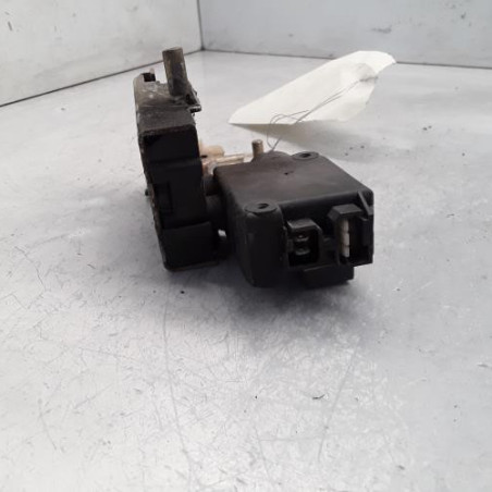 Serrure arriere droit PEUGEOT 405