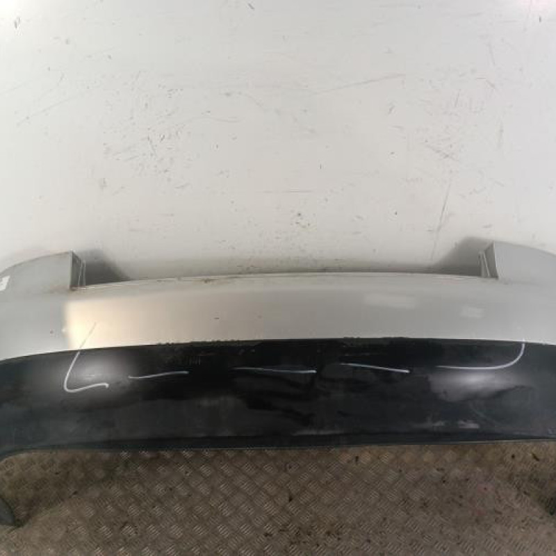 Pare choc arriere AUDI A4 2 Pare choc arriere AUDI A4 2