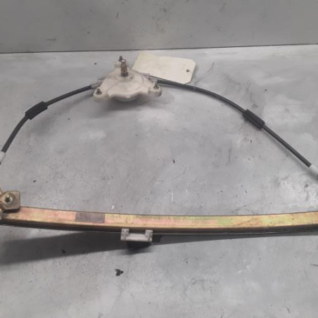 Leve vitre mecanique avant droit PEUGEOT 405