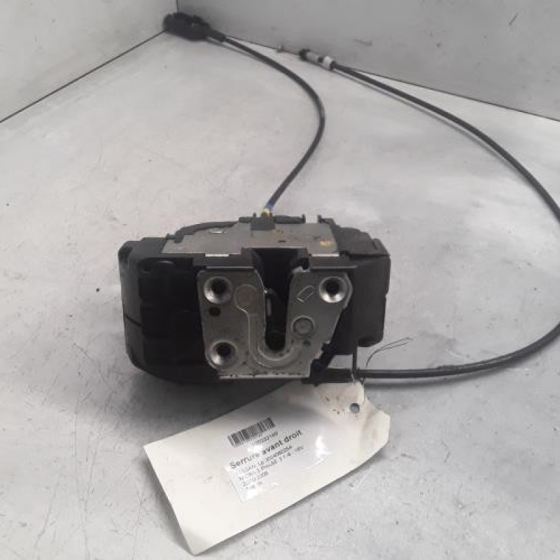 Serrure avant droit NISSAN MICRA 3 Serrure avant droit NISSAN MICRA 3