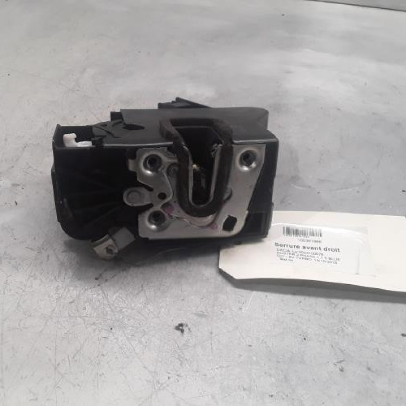 Serrure avant droit DACIA DUSTER 2 Serrure avant droit DACIA DUSTER 2