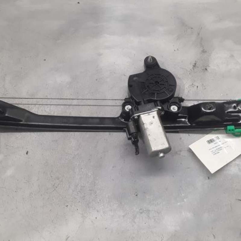 Leve vitre electrique avant droit FIAT PUNTO 2