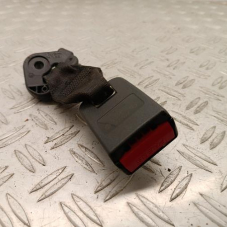 Attache ceinture arriere droit RENAULT SCENIC 3
