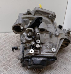 Boite de vitesses VOLKSWAGEN POLO 6 Photo n°5