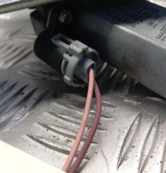 Leve vitre electrique avant gauche DACIA DUSTER 1 Photo n°5