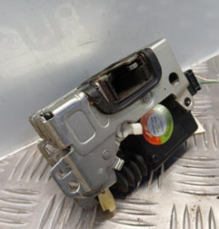 Serrure avant droit DACIA DUSTER 1