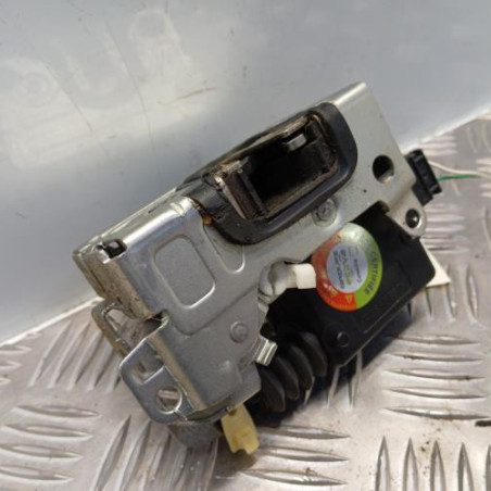 Serrure avant droit DACIA DUSTER 1