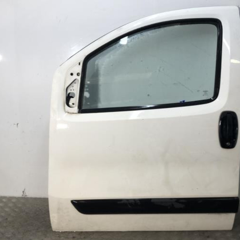 Porte avant gauche PEUGEOT BIPPER Porte avant gauche PEUGEOT BIPPER